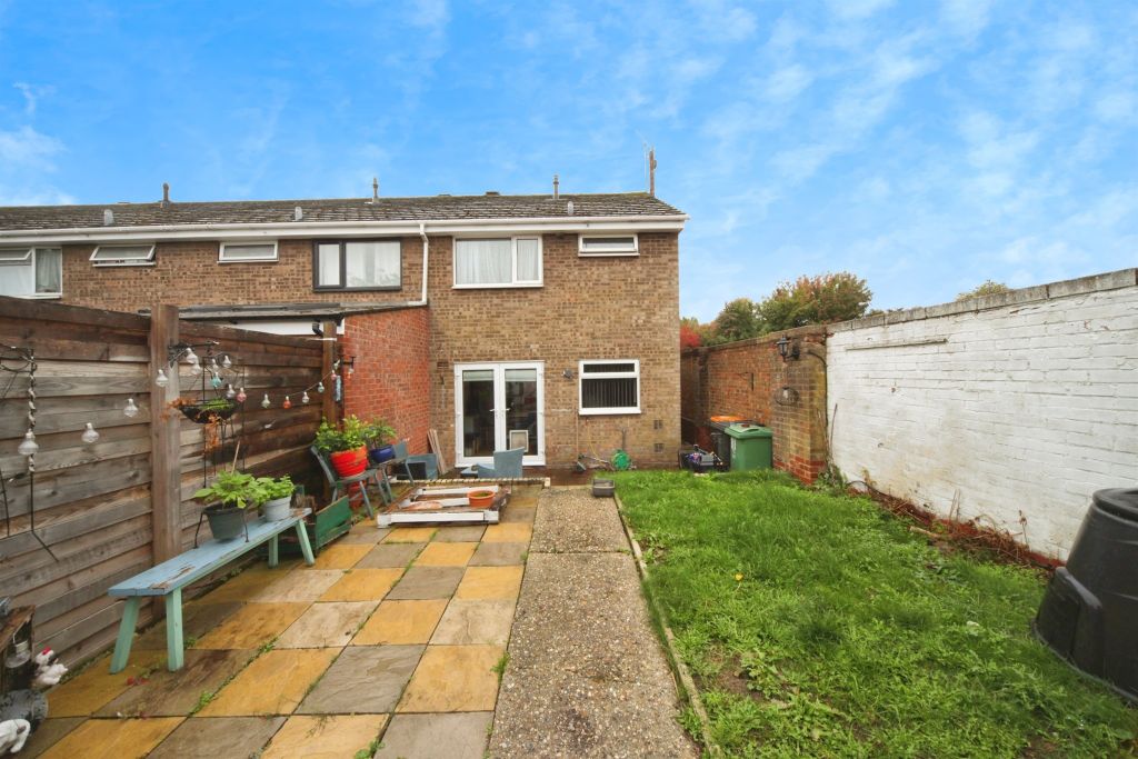 Property photo 3 of 11