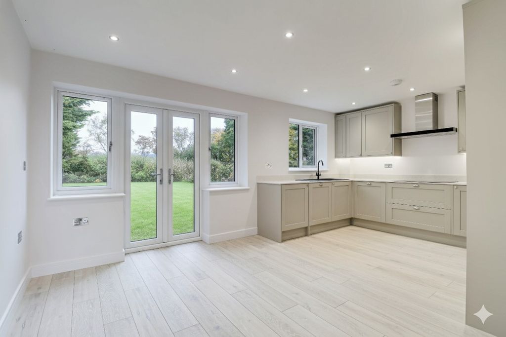 Property photo 2 of 15 Plot 1 Kitchen