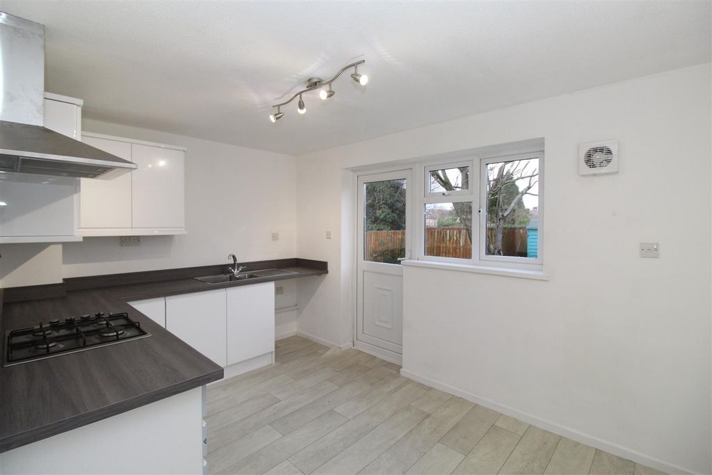 Property photo 1 of 16 Img_9186.Jpg