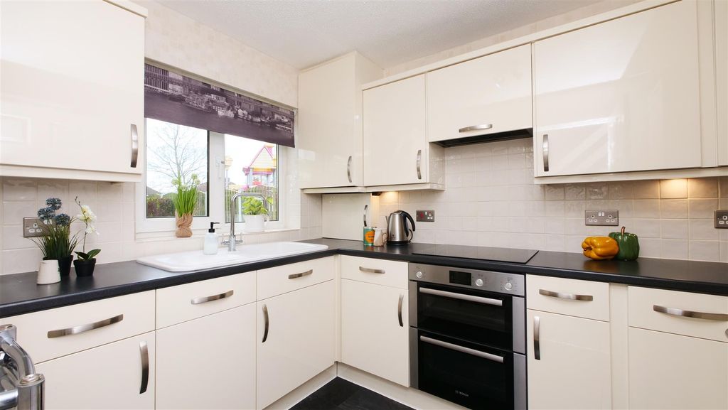 Property photo 2 of 27 Img_3712.Jpeg