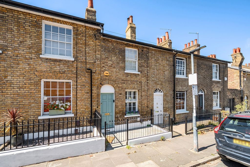 Property photo 1 of 20 1-6A7c62Fc3Ff51-1...