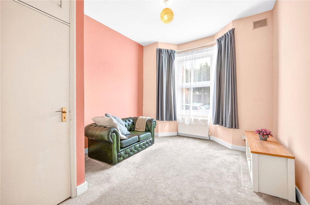 Property photo 2 of 11 Picture No. 01