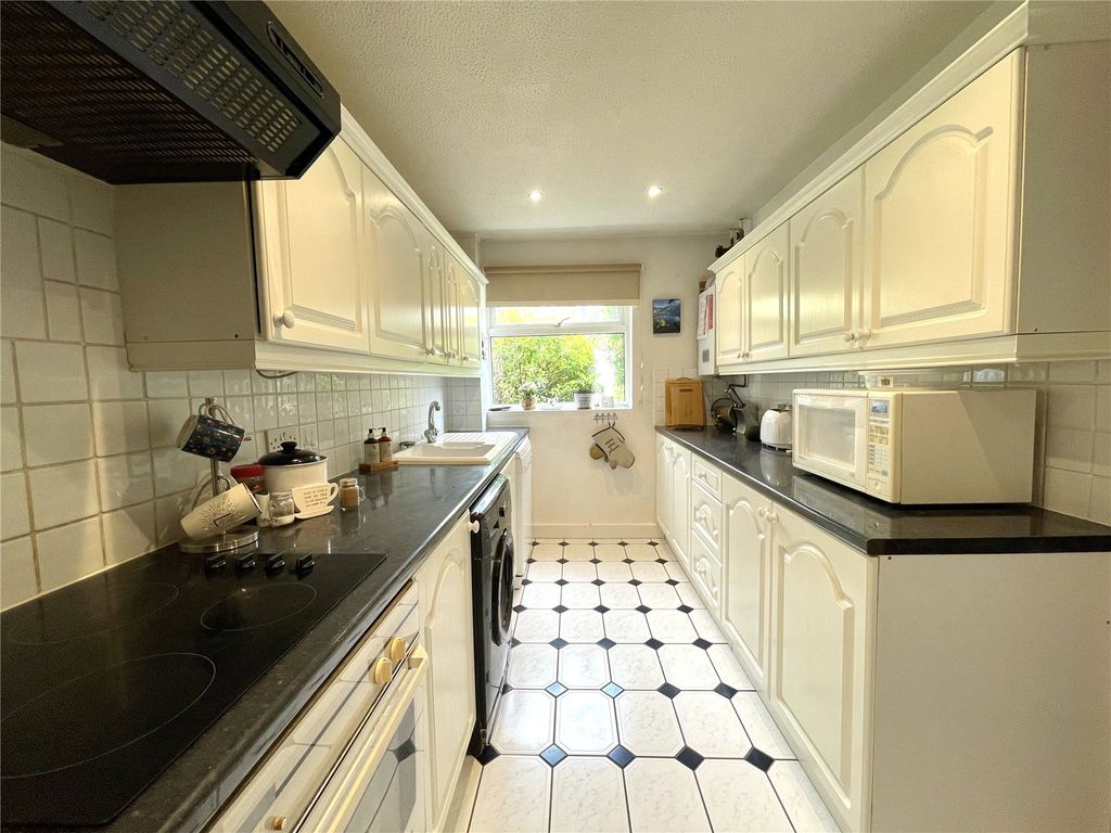 Property photo 2 of 16 Picture No. 09