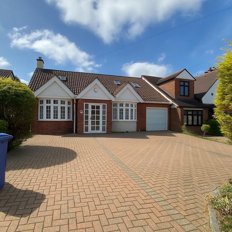 Property photo 1 of 9