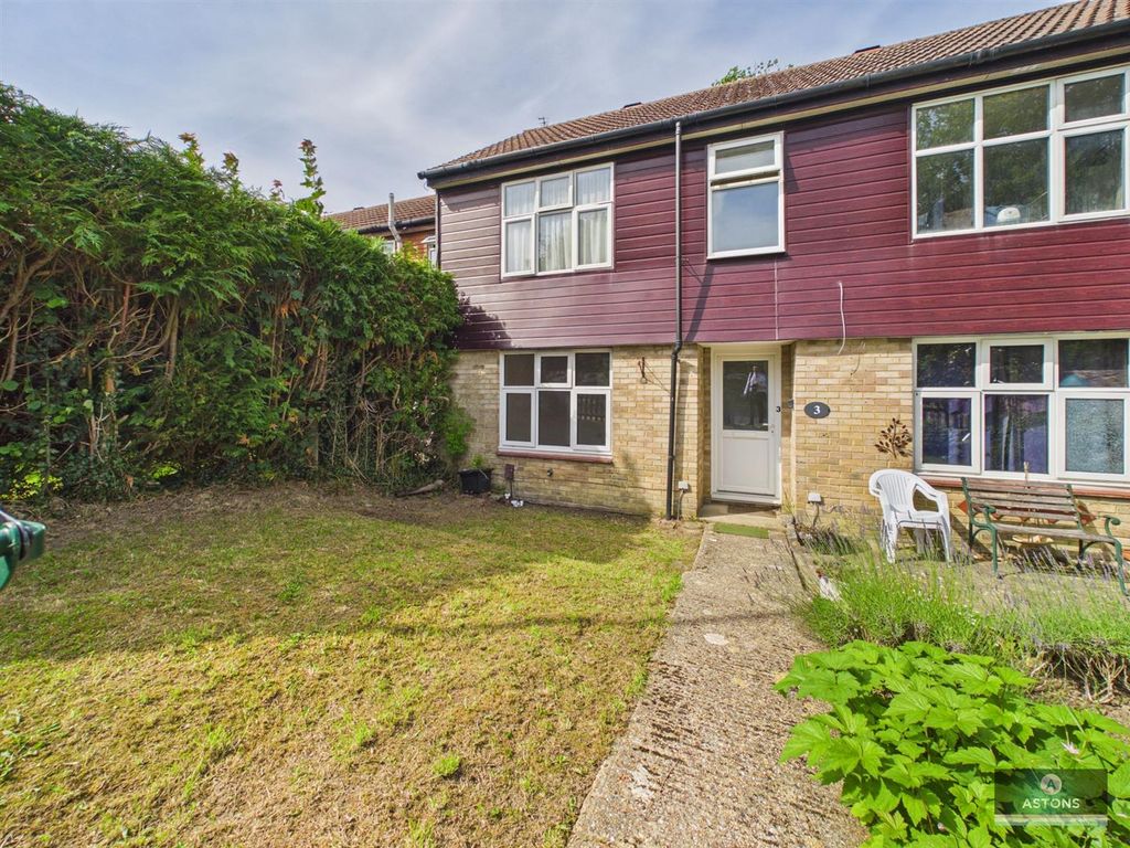 Property photo 1 of 8 Cam02067G0-Pr0303-Still007.Jpg