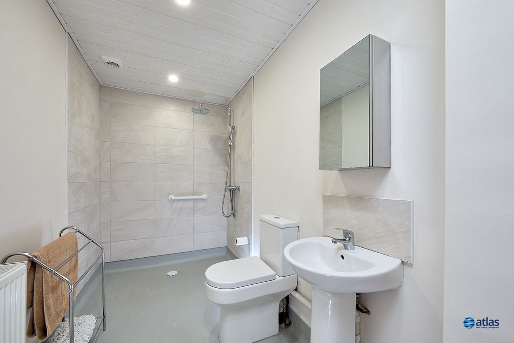 Property photo 3 of 16 Downstairs Wetroom