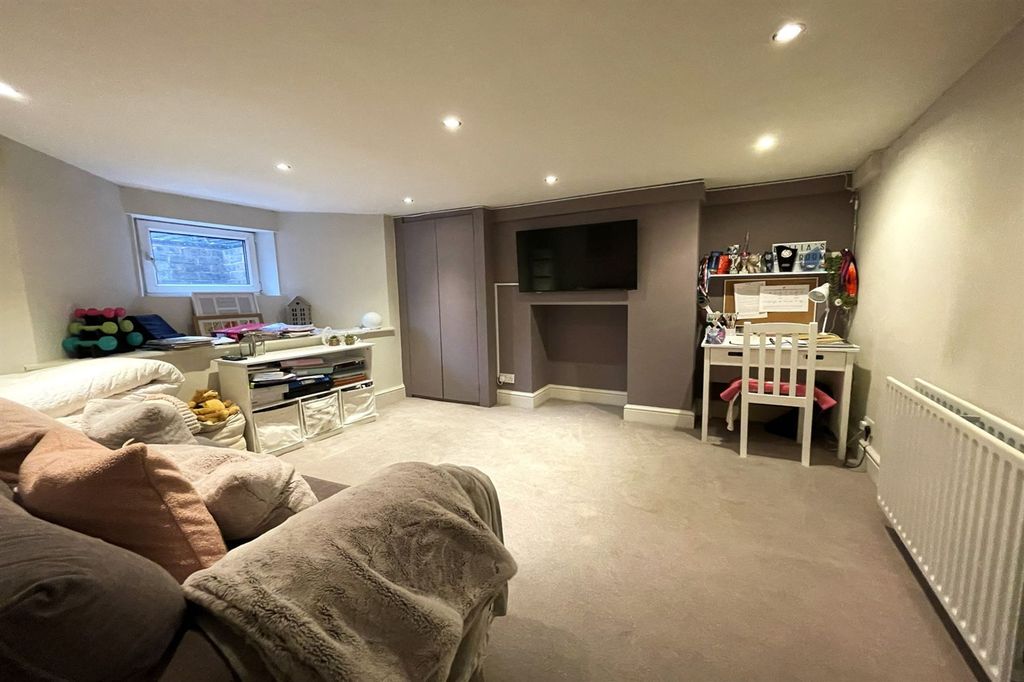 Additional image 16 of 4 bed terraced house for saleBexton Road, Knutsford WA16