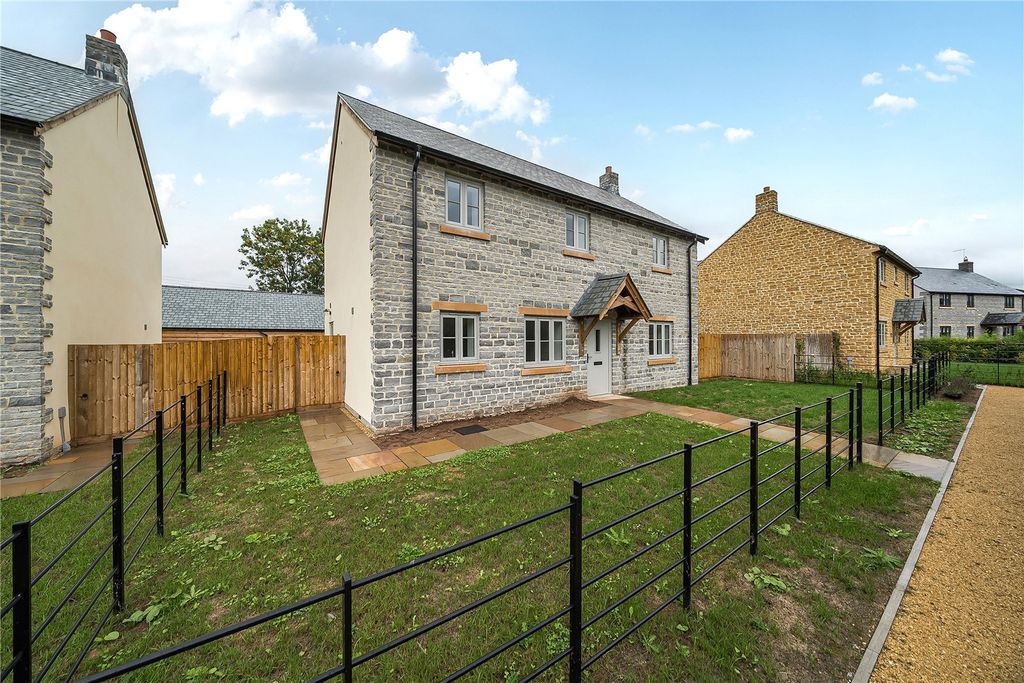 Property photo 3 of 33 Picture No. 22