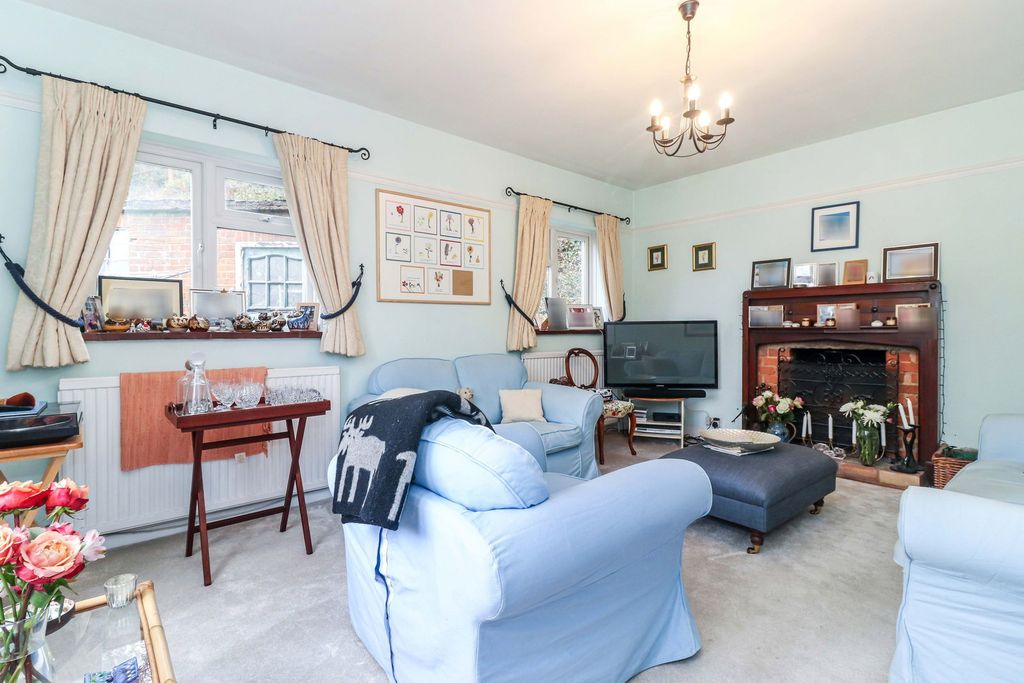 Property photo 1 of 22