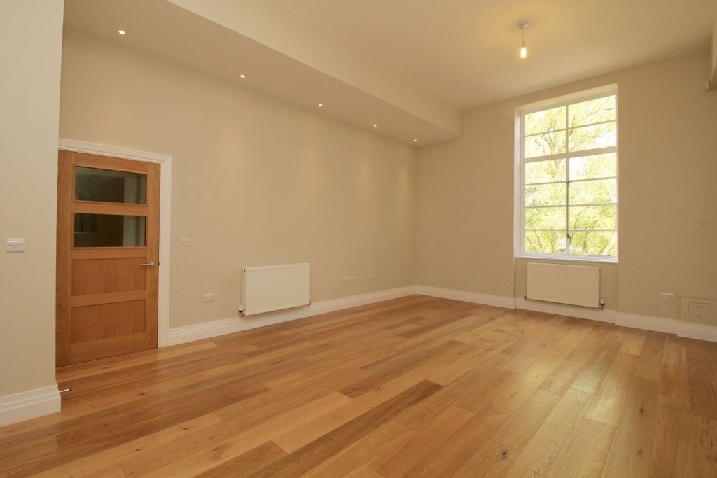 Property photo 3 of 9 My Photo 130