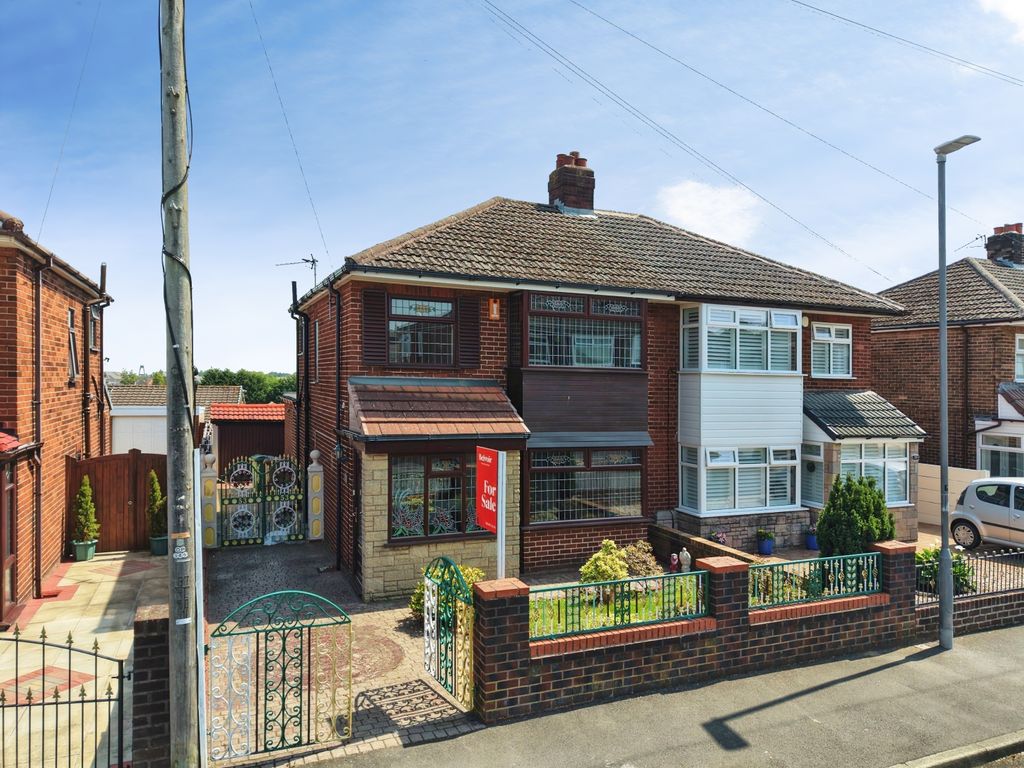 Property photo 1 of 30