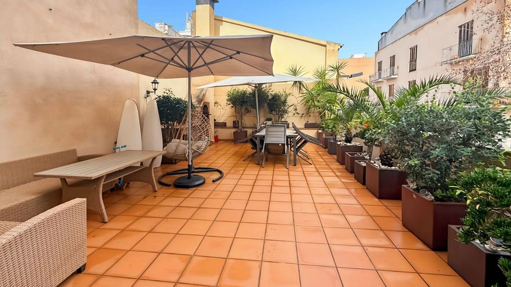 Property photo 1 of 50