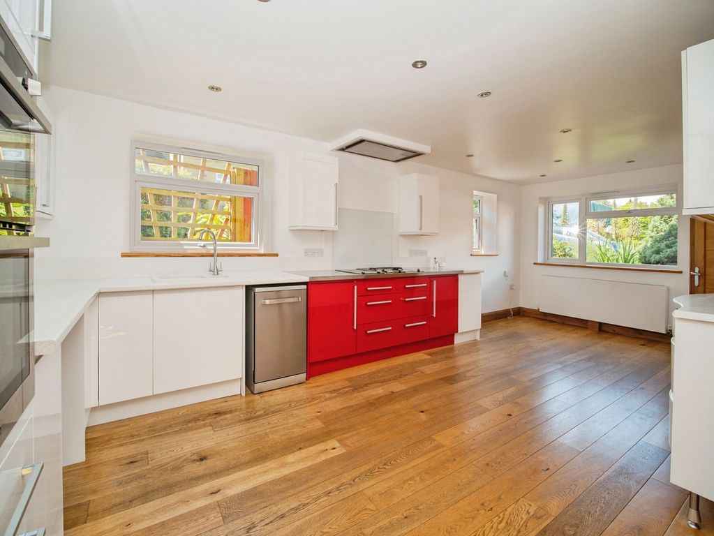 Property photo 3 of 20 Pbox-Img.Jpg
