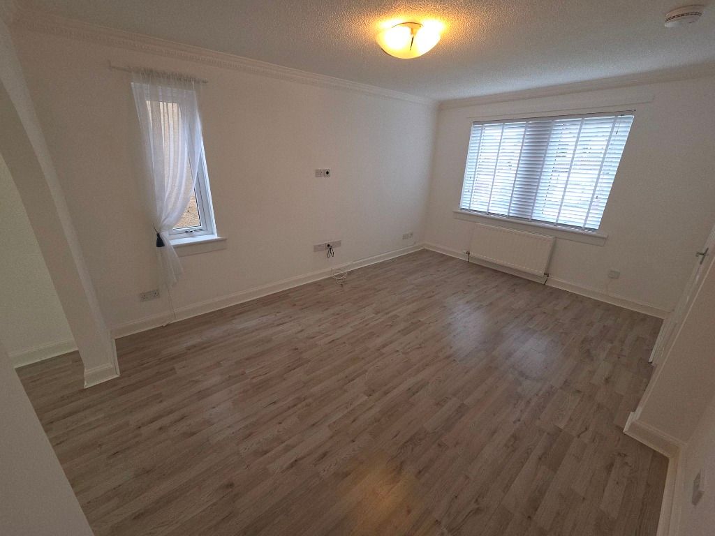 Property photo 2 of 13 Photo 2