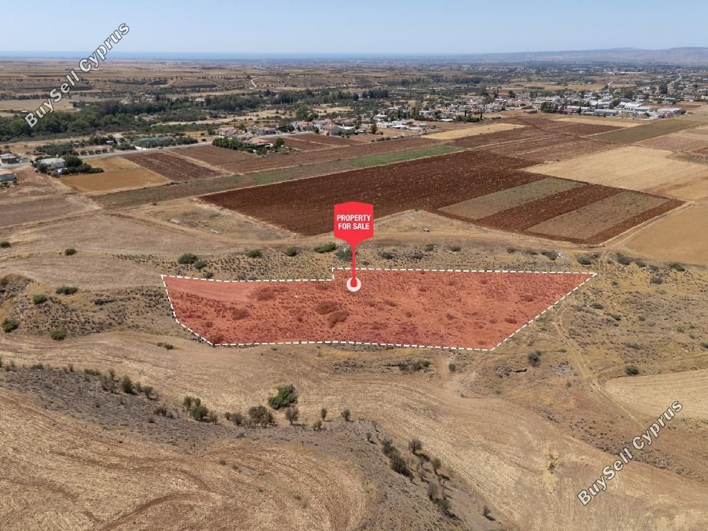 Property photo 1 of 9