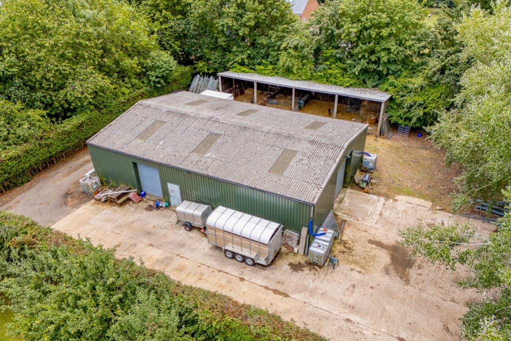 Property photo 2 of 35 Corner Farm (Helpringham)-5