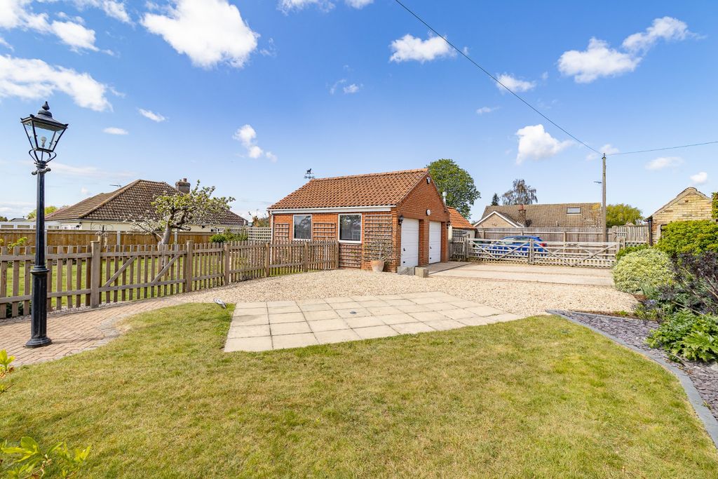 Property photo 2 of 41 5067741