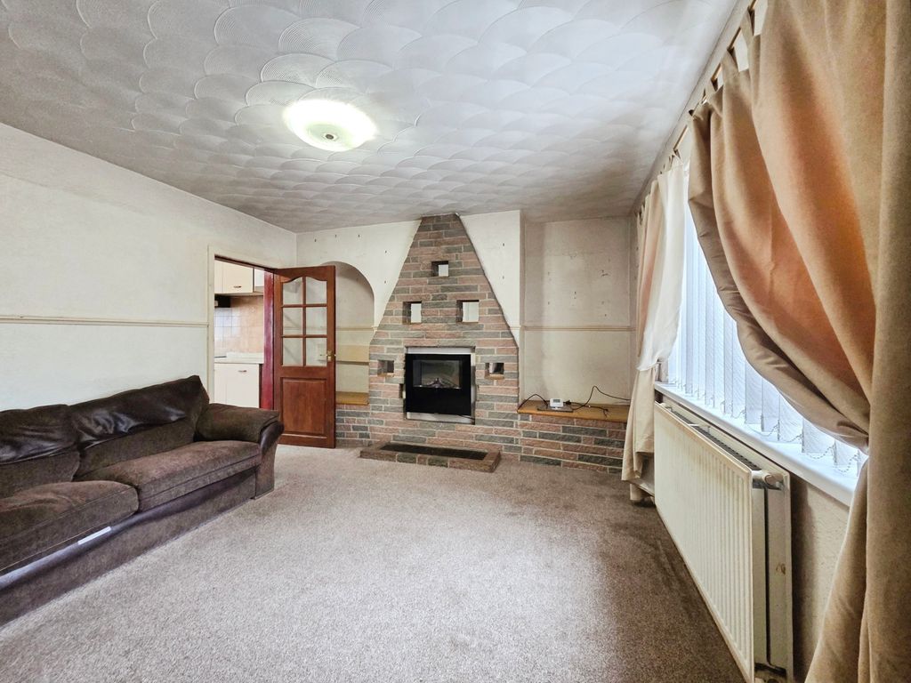 Property photo 2 of 17 78ee8Db6-1000126593