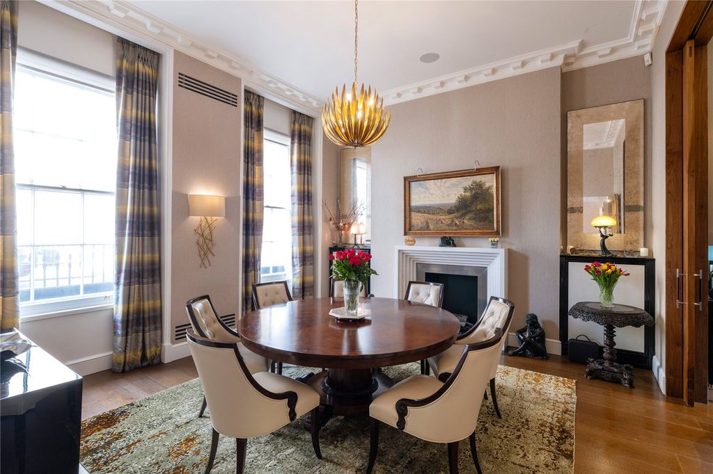 Property photo 2 of 20 Reception Room