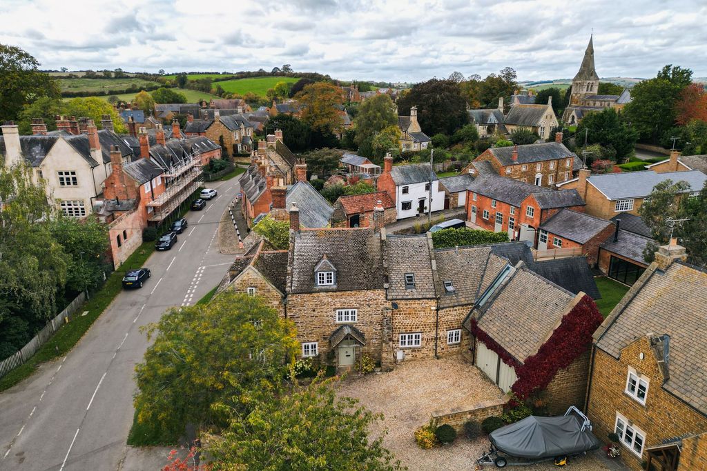 Property photo 1 of 57