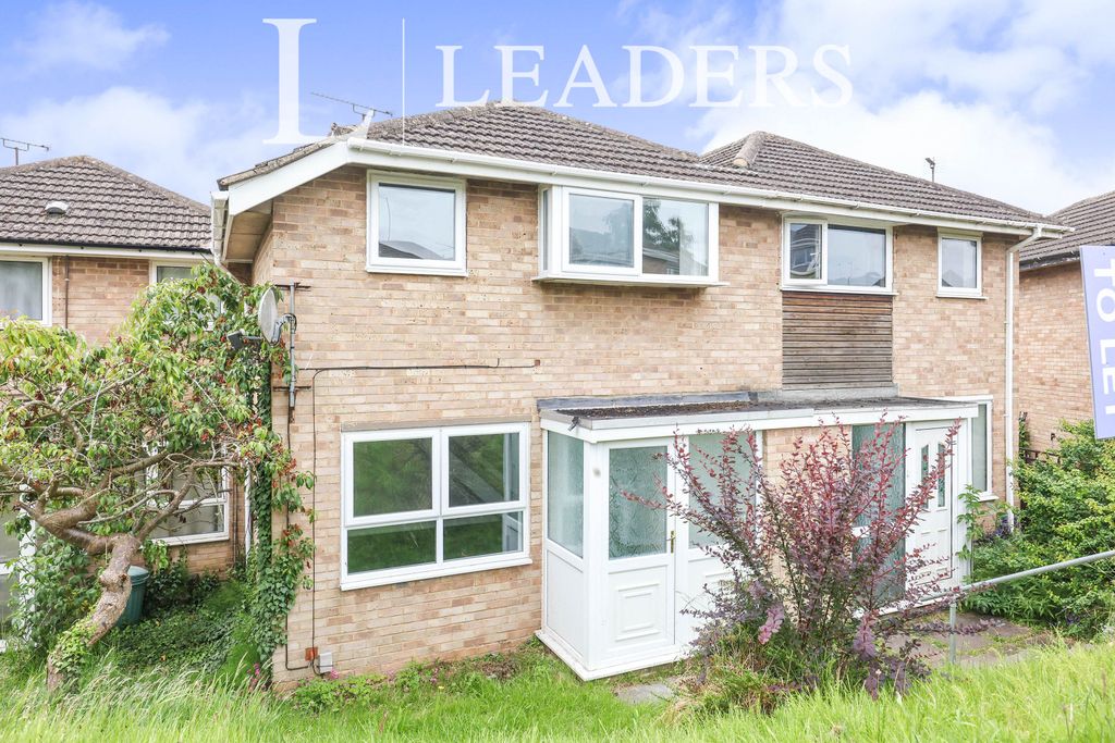 Property photo 3 of 10 3