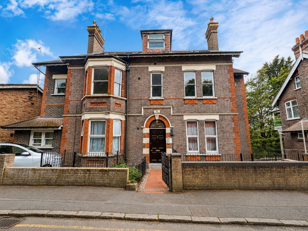 Property photo 1 of 6 5151540