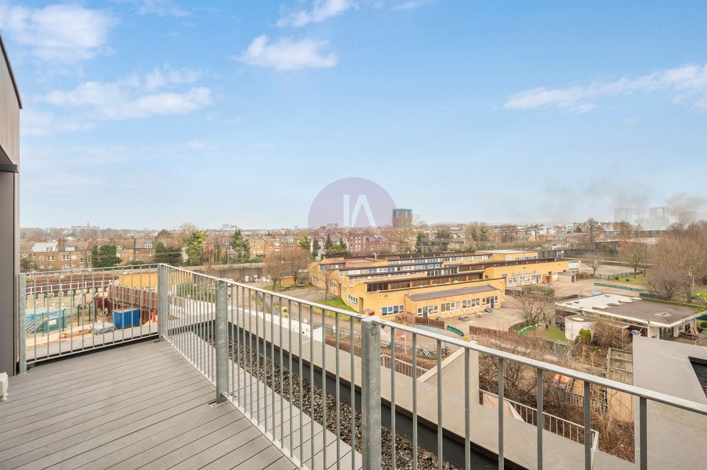 Property photo 1 of 11 Picture No. 02