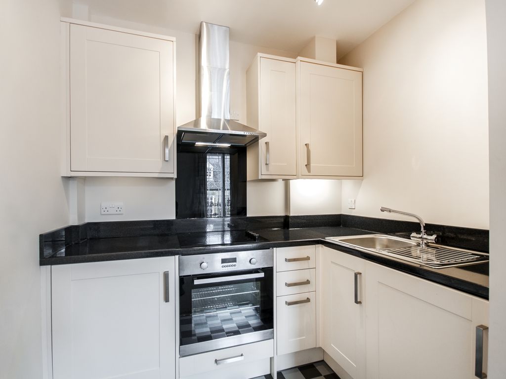 Property photo 2 of 5 Kitchen1