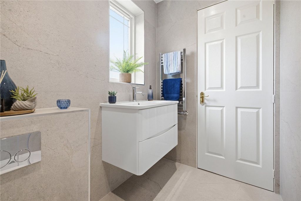 Additional image 26 of 5 bed detached house for saleBatterflatts Gardens, Stirling, Stirlingshire FK7