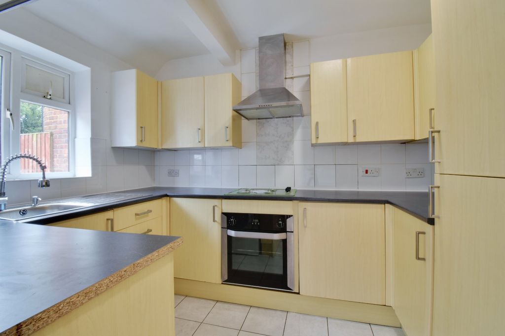 Property photo 3 of 11 Picture No. 10