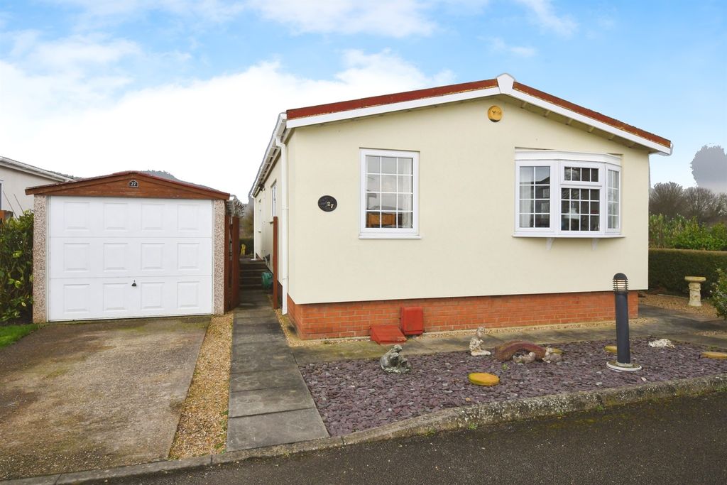 Property photo 1 of 15