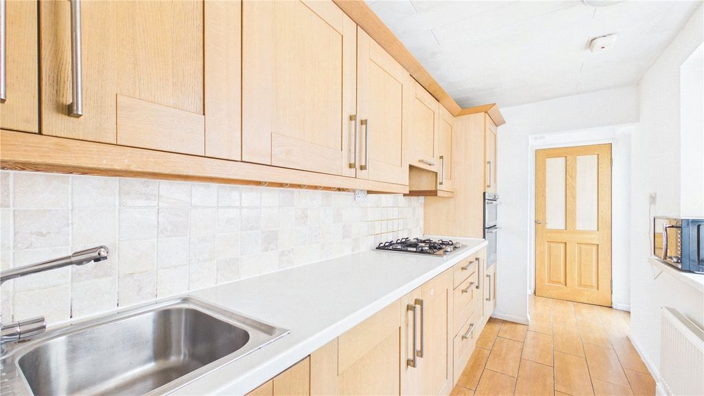 Property photo 3 of 12 Picture No. 13