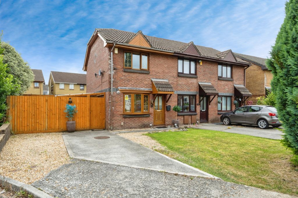 Property photo 1 of 17