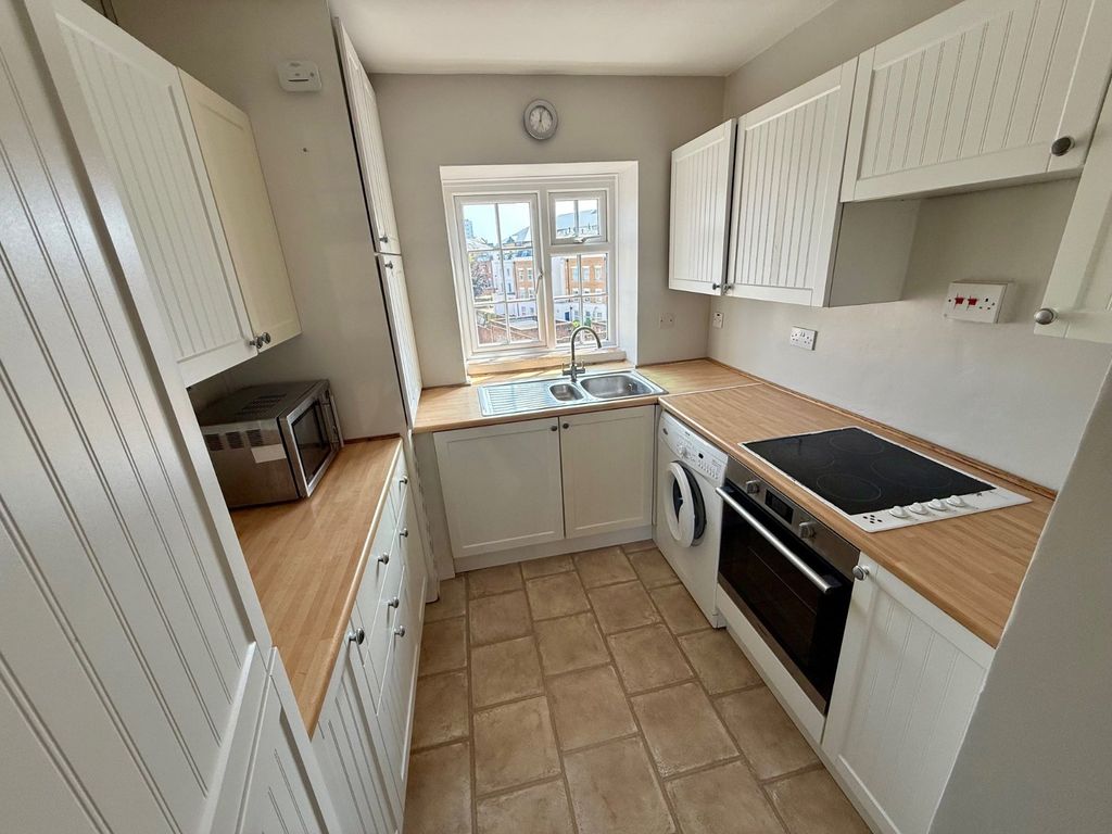 Property photo 3 of 10 Picture No. 23
