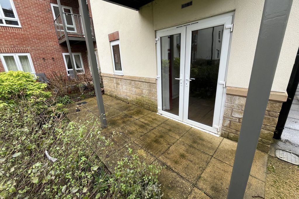 Property photo 3 of 15 Patio