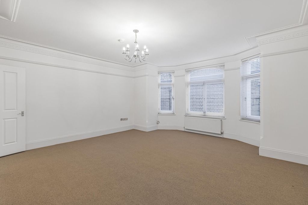 Property photo 3 of 19 Reception Room