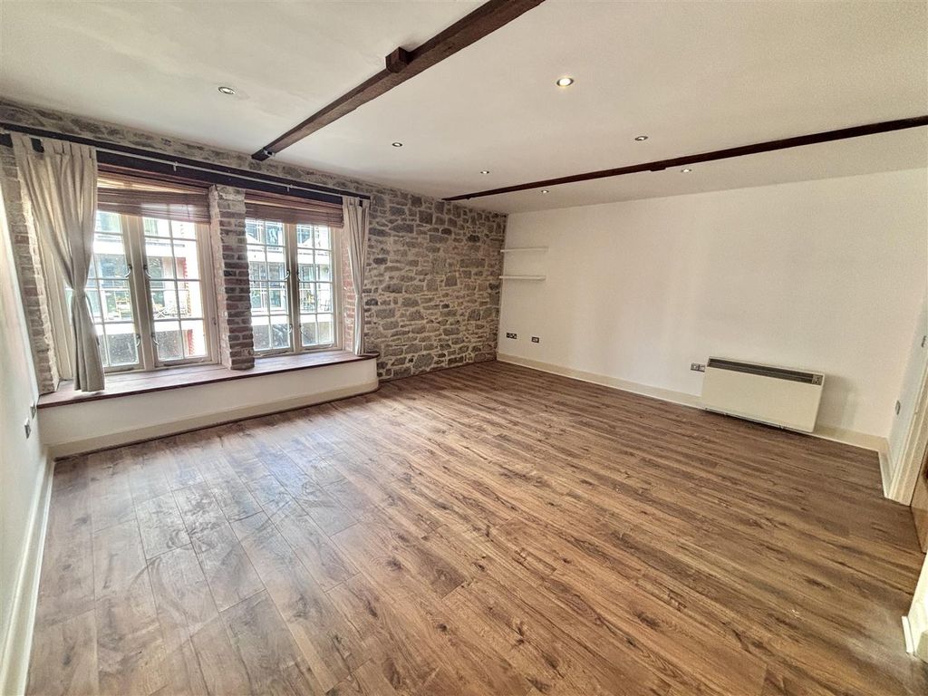 Property photo 3 of 13 Img_1330.Jpg