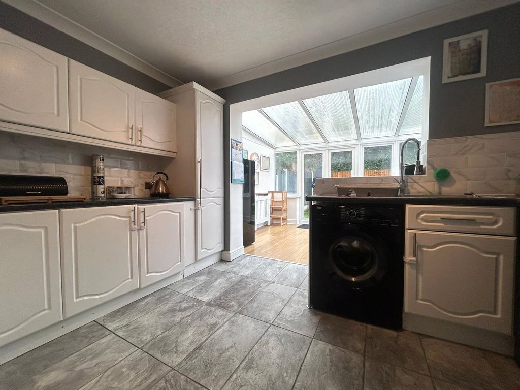 Property photo 2 of 13 Picture No. 08