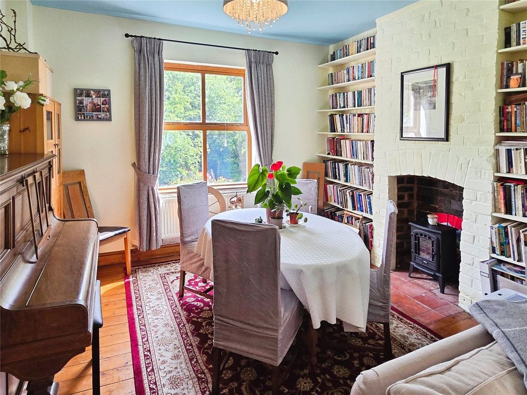 Property photo 3 of 25 Sitting/Dining Room