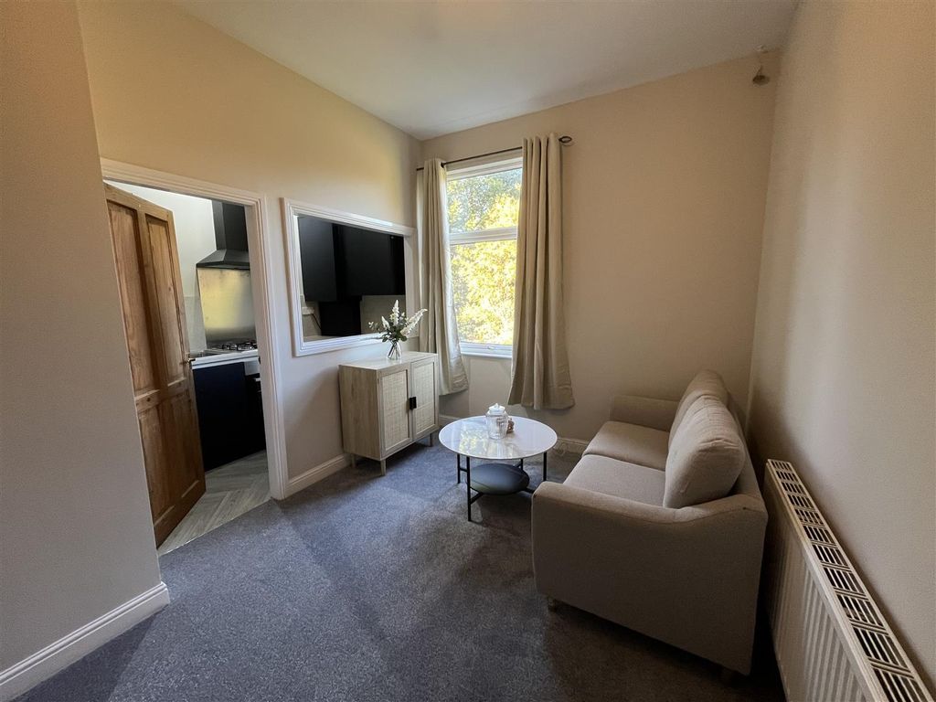 Property photo 2 of 7 Img_8608.Jpeg