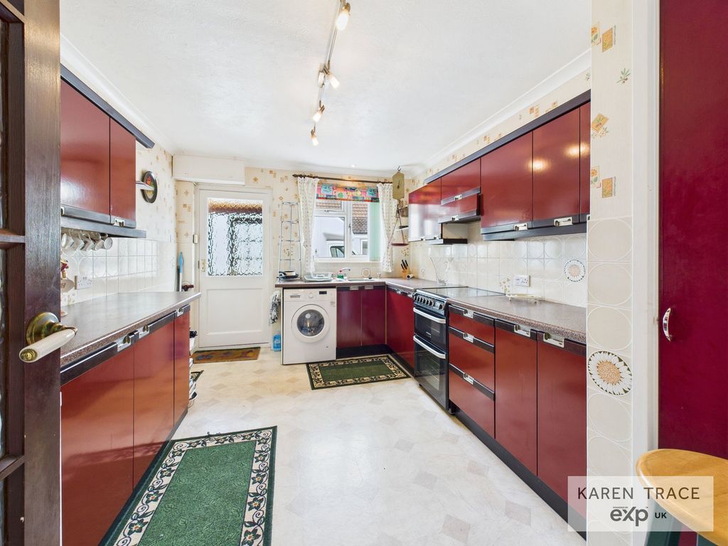 Property photo 2 of 15