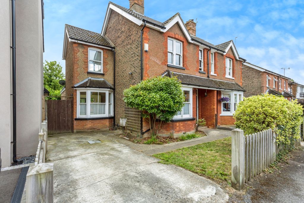 Property photo 1 of 19