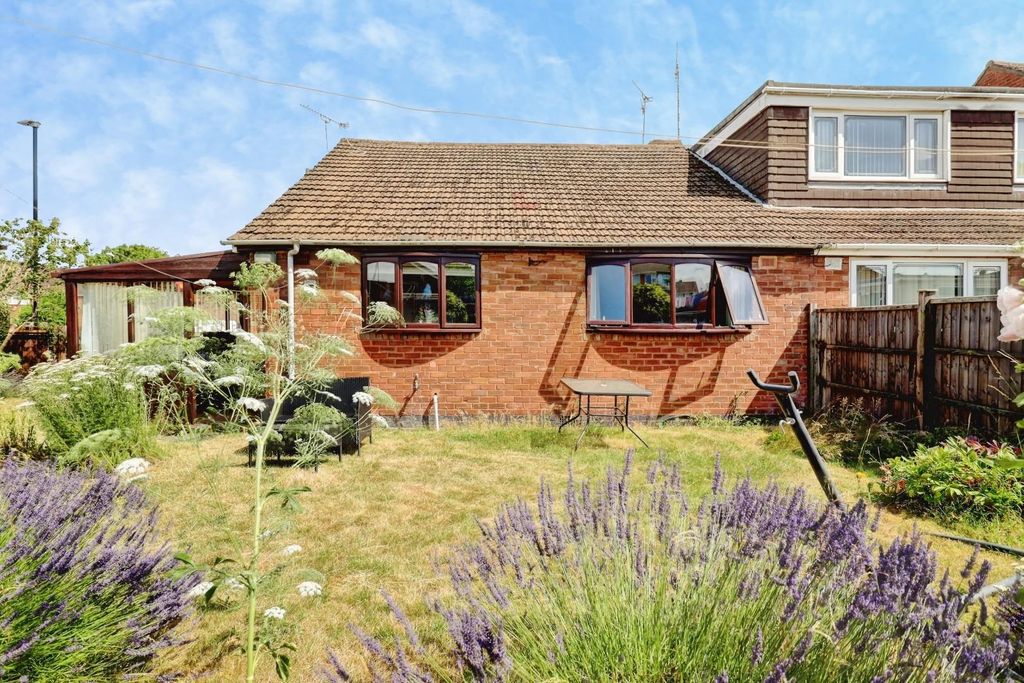 Property photo 2 of 18