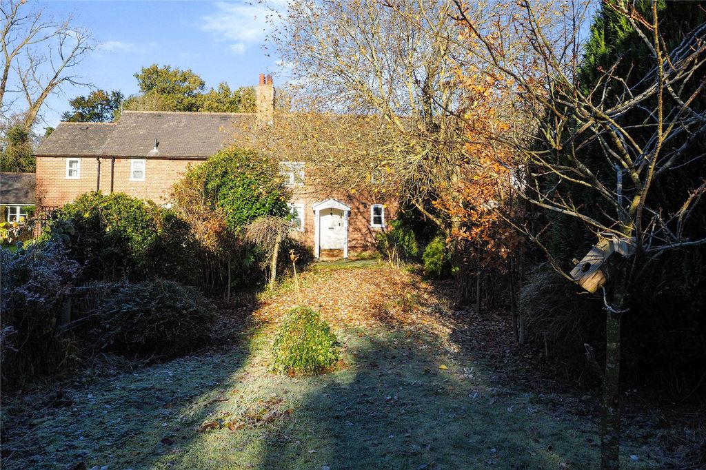 Property photo 2 of 16 Photography