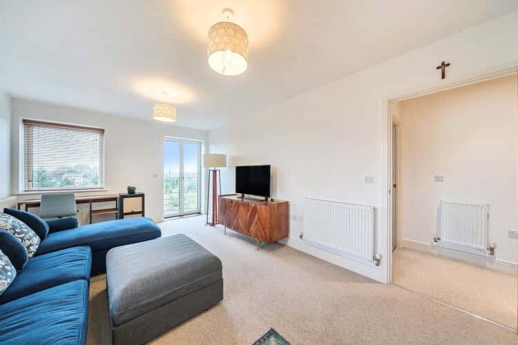 Property photo 3 of 20 Picture No. 23