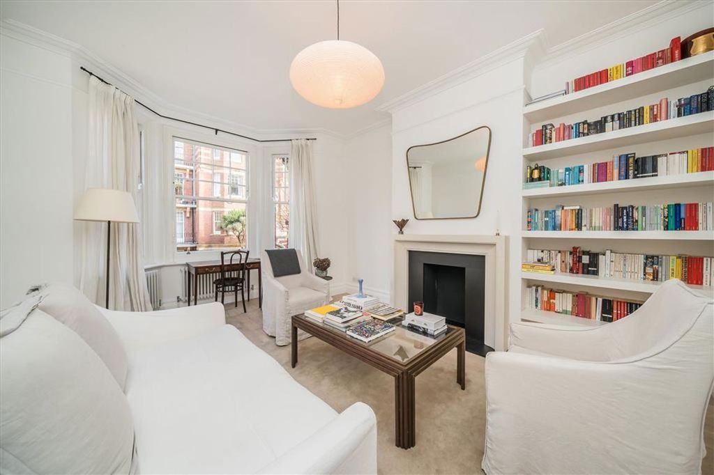 Property photo 2 of 20