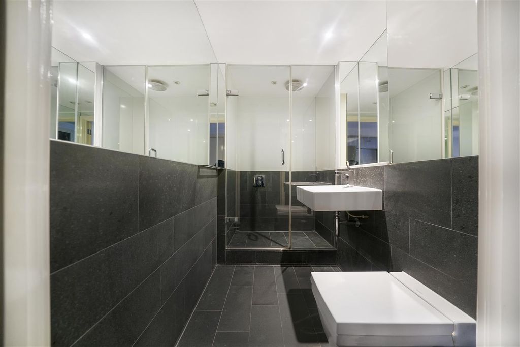 Property photo 2 of 15 Moore House 8.Jpg