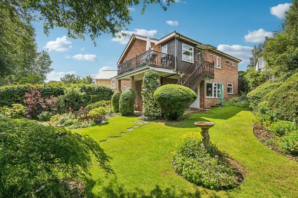 Property photo 1 of 23 Picture No. 22