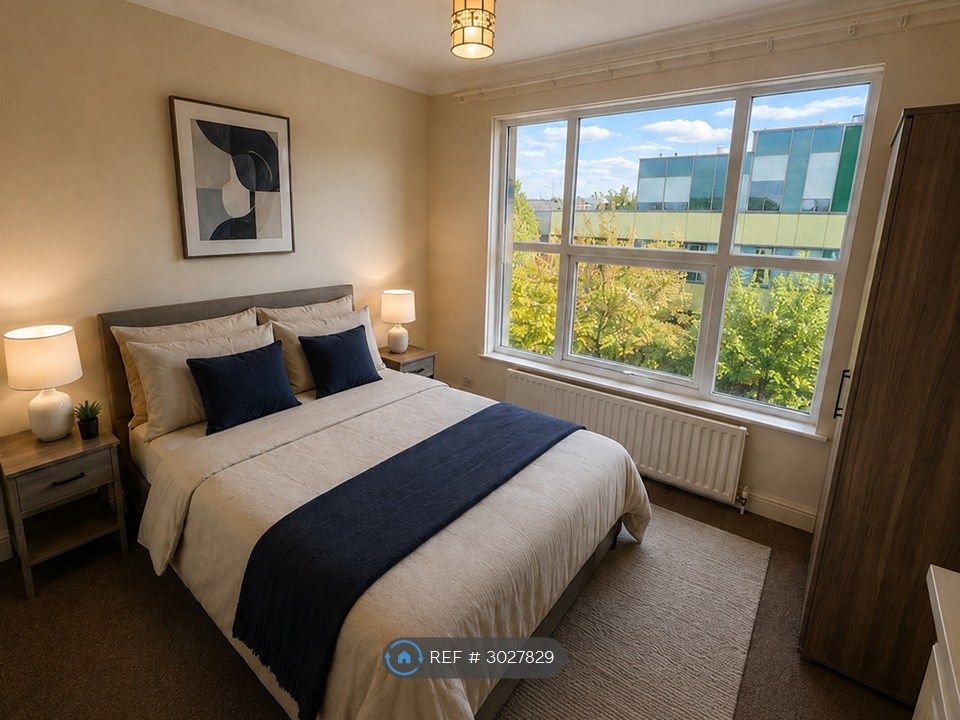 Property photo 1 of 3