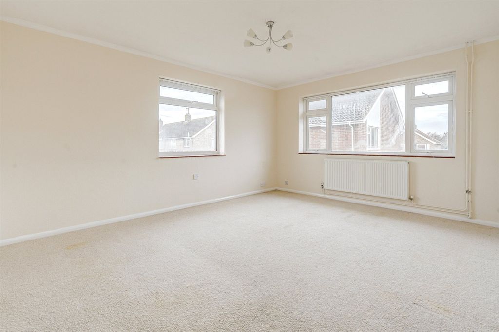 Property photo 3 of 21 Picture No. 11